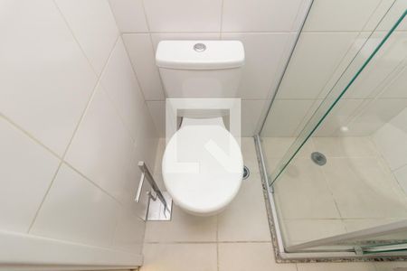 Banheiro de kitnet/studio para alugar com 1 quarto, 20m² em Centro, São Paulo