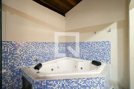 Casa à venda com 330m², 4 quartos e 3 vagasSuíte/ banheiro