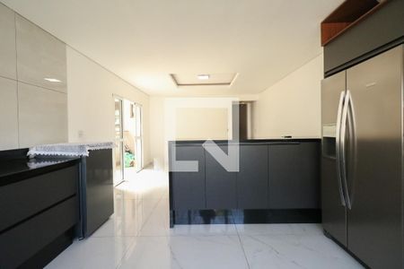 Casa à venda com 330m², 4 quartos e 3 vagasCozinha