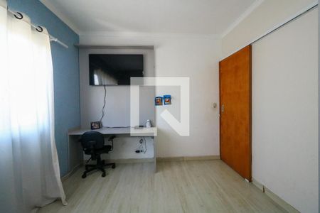 Casa à venda com 330m², 4 quartos e 3 vagasQuarto 2