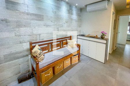 Sala de apartamento para alugar com 2 quartos, 74m² em Pinheiros, São Paulo