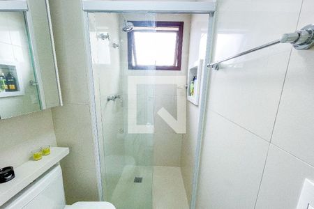 Apartamento para alugar com 74m², 2 quartos e 2 vagas Apartamento para alugar com 74m², 2 quartos e 2 vagasBanheiro da Suíte