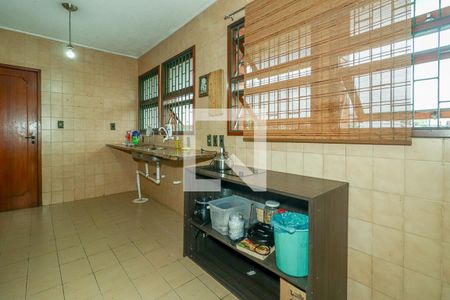 Apartamento à venda com 283m², 4 quartos e 3 vagas Apartamento à venda com 283m², 4 quartos e 3 vagasCozinha