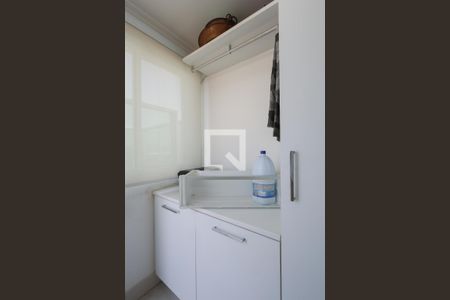 Apartamento à venda com 400m², 4 quartos e 5 vagas Apartamento à venda com 400m², 4 quartos e 5 vagasQuarto de serviço