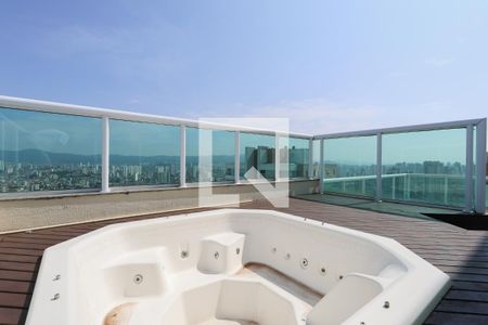 Apartamento à venda com 400m², 4 quartos e 5 vagas Apartamento à venda com 400m², 4 quartos e 5 vagasTerraço