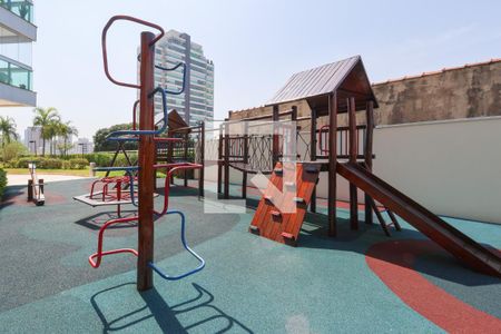 Apartamento à venda com 400m², 4 quartos e 5 vagas Apartamento à venda com 400m², 4 quartos e 5 vagasÁrea comum - Playground 2