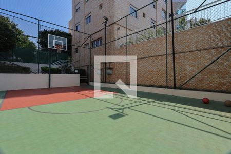 Apartamento à venda com 400m², 4 quartos e 5 vagas Apartamento à venda com 400m², 4 quartos e 5 vagasÁrea comum - Quadra de basquete street