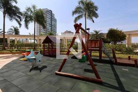 Apartamento à venda com 400m², 4 quartos e 5 vagas Apartamento à venda com 400m², 4 quartos e 5 vagasÁrea comum - Playground 1