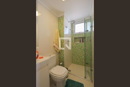 Apartamento à venda com 400m², 4 quartos e 5 vagas Apartamento à venda com 400m², 4 quartos e 5 vagasBanheiro da Suíte 3