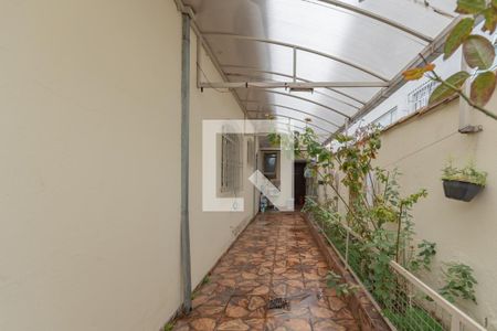 Casa à venda com 144m², 3 quartos e 2 vagas Casa à venda com 144m², 3 quartos e 2 vagasÁrea de Serviço