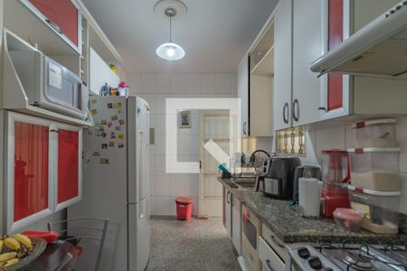 Casa à venda com 144m², 3 quartos e 2 vagas Casa à venda com 144m², 3 quartos e 2 vagasCozinha
