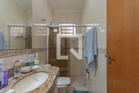 Casa à venda com 144m², 3 quartos e 2 vagas Casa à venda com 144m², 3 quartos e 2 vagasBanheiro Social