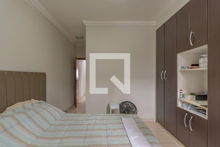 Casa à venda com 144m², 3 quartos e 2 vagas Casa à venda com 144m², 3 quartos e 2 vagasSuíte