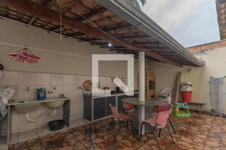 Casa à venda com 144m², 3 quartos e 2 vagas Casa à venda com 144m², 3 quartos e 2 vagasÁrea Gourmet