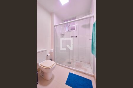 Apartamento para alugar com 120m², 3 quartos e 1 vaga Apartamento para alugar com 120m², 3 quartos e 1 vagaBanheiro Corredor