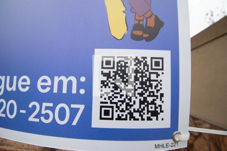 Casa à venda com 90m², 3 quartos e 1 vaga Casa à venda com 90m², 3 quartos e 1 vagaSacada