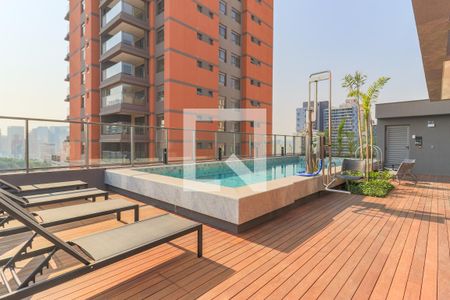 Studio à venda com 27m², 1 quarto e sem vagaÁrea comum - Piscina