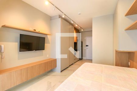 Sala/Quarto de kitnet/studio à venda com 1 quarto, 27m² em Santo Amaro, São Paulo