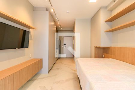 Sala/Quarto de kitnet/studio à venda com 1 quarto, 27m² em Santo Amaro, São Paulo