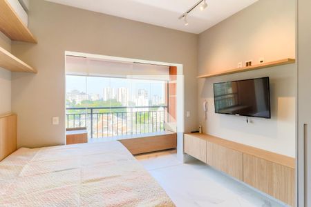 Sala/Quarto de kitnet/studio à venda com 1 quarto, 27m² em Santo Amaro, São Paulo