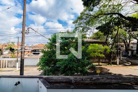 Casa à venda com 250m², 3 quartos e 3 vagas Casa à venda com 250m², 3 quartos e 3 vagasQuarto 3 vista