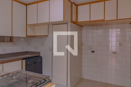 Casa à venda com 250m², 3 quartos e 3 vagas Casa à venda com 250m², 3 quartos e 3 vagasCozinha