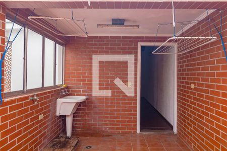 Casa à venda com 250m², 3 quartos e 3 vagas Casa à venda com 250m², 3 quartos e 3 vagasÁrea de Serviço