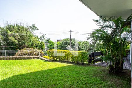 Casa à venda com 726m², 3 quartos e 4 vagasQuintal