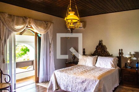 Casa à venda com 726m², 3 quartos e 4 vagasSuite de casal