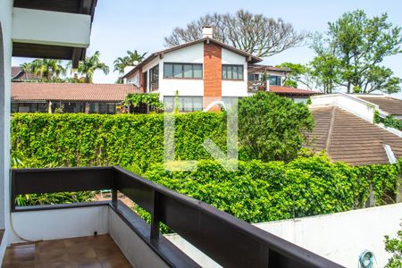 Casa à venda com 726m², 3 quartos e 4 vagasSuite 2 - sacada