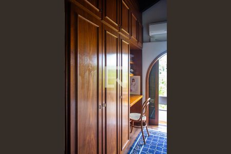 Casa à venda com 726m², 3 quartos e 4 vagasSuite 2