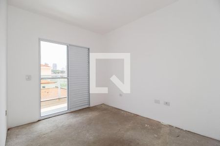 Casa à venda com 102m², 2 quartos e 4 vagasSuíte 2