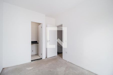 Casa à venda com 102m², 2 quartos e 4 vagasSuíte 2