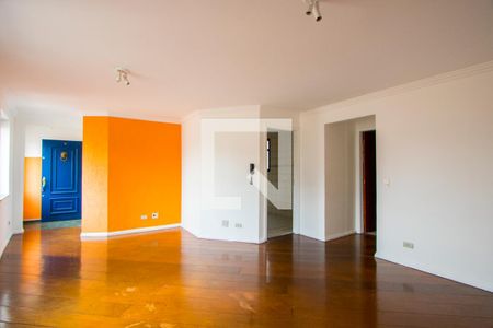 Sala de apartamento à venda com 2 quartos, 155m² em Vila Alice, Santo André