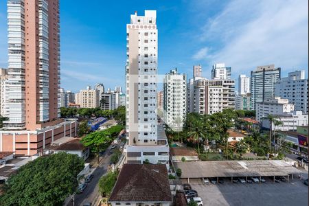 Apartamento para alugar com 181m², 3 quartos e 3 vagas Apartamento para alugar com 181m², 3 quartos e 3 vagasVista