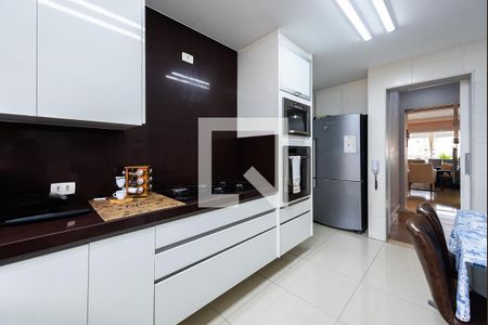 Apartamento para alugar com 181m², 3 quartos e 3 vagas Apartamento para alugar com 181m², 3 quartos e 3 vagasCozinha
