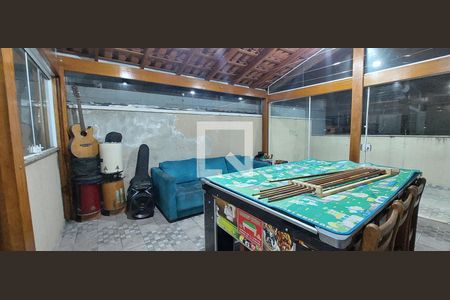 Apartamento à venda com 102m², 2 quartos e 1 vaga Apartamento à venda com 102m², 2 quartos e 1 vagaCobertura