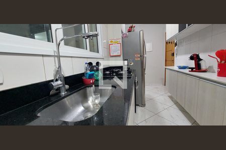 Apartamento à venda com 102m², 2 quartos e 1 vaga Apartamento à venda com 102m², 2 quartos e 1 vagaCozinha