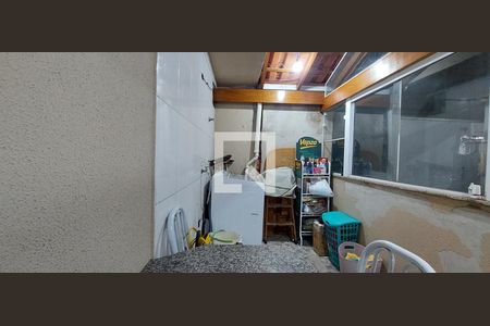 Apartamento à venda com 102m², 2 quartos e 1 vaga Apartamento à venda com 102m², 2 quartos e 1 vagaÁrea de Serviço