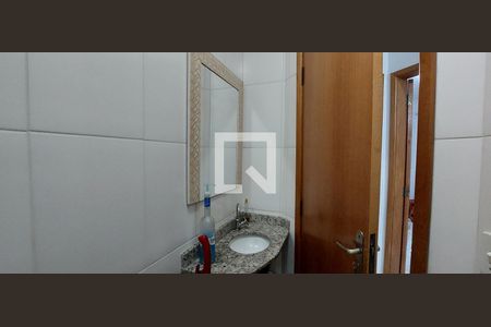 Apartamento à venda com 102m², 2 quartos e 1 vaga Apartamento à venda com 102m², 2 quartos e 1 vagaBanheiro