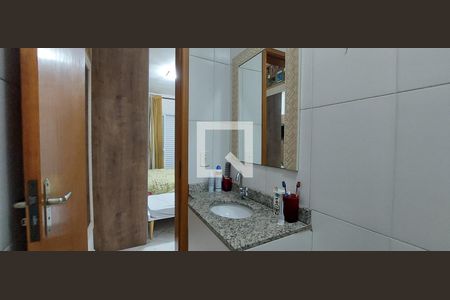 Apartamento à venda com 102m², 2 quartos e 1 vaga Apartamento à venda com 102m², 2 quartos e 1 vagaBanheiro da Suíte