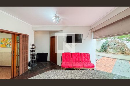 Casa à venda com 339m², 3 quartos e 5 vagasChurrasqueira