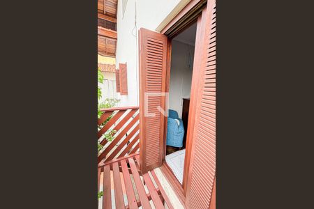 Casa à venda com 339m², 3 quartos e 5 vagasSuíte 1 Varanda