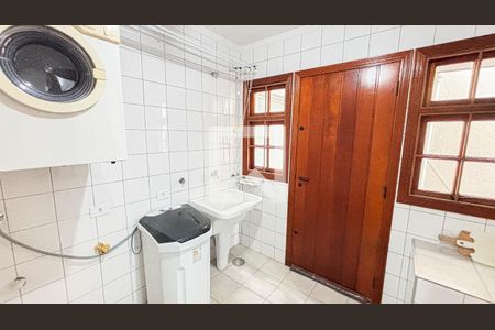 Casa à venda com 339m², 3 quartos e 5 vagasÁrea de Serviço
