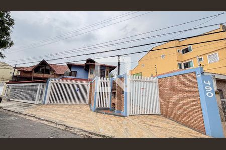 Casa à venda com 339m², 3 quartos e 5 vagasFachada