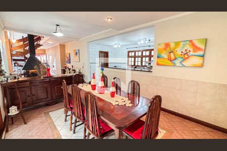 Casa à venda com 339m², 3 quartos e 5 vagasSala de Jantar