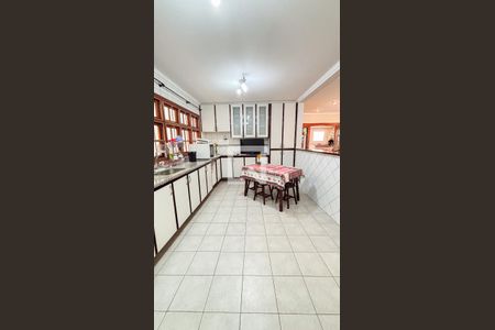 Casa à venda com 339m², 3 quartos e 5 vagasCozinha