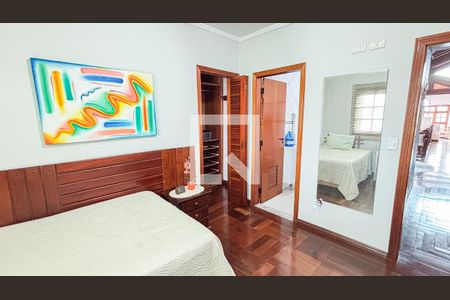 Casa à venda com 339m², 3 quartos e 5 vagasSuite 2