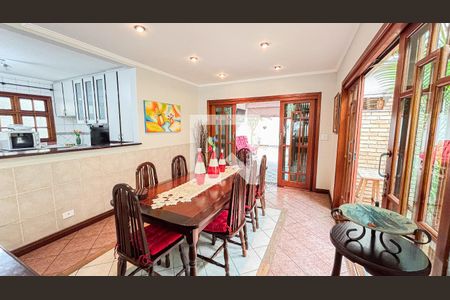 Casa à venda com 339m², 3 quartos e 5 vagasSala de Jantar