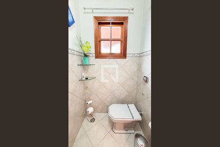 Casa à venda com 339m², 3 quartos e 5 vagasLavabo